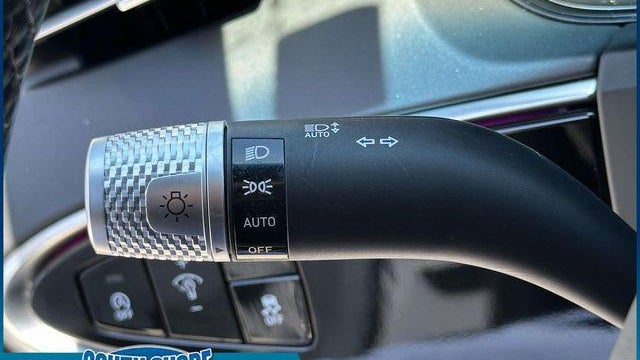 2023 Genesis GV70 2.5T Standard