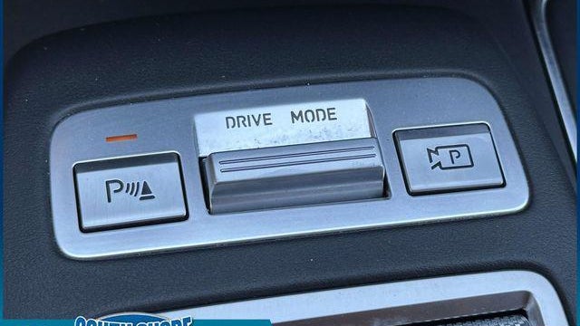 2023 Genesis GV70 2.5T Standard