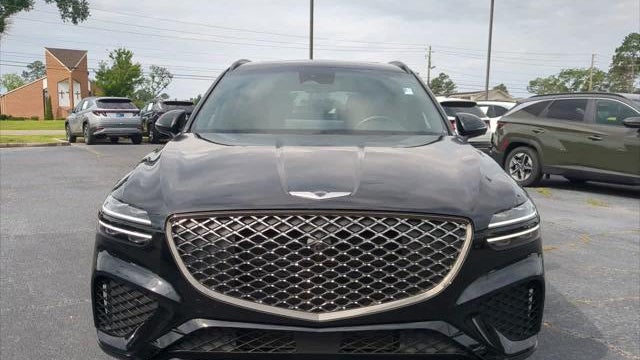 2025 Genesis GV70 2.5T Standard