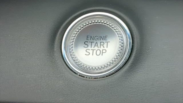 2025 Genesis GV70 2.5T Standard