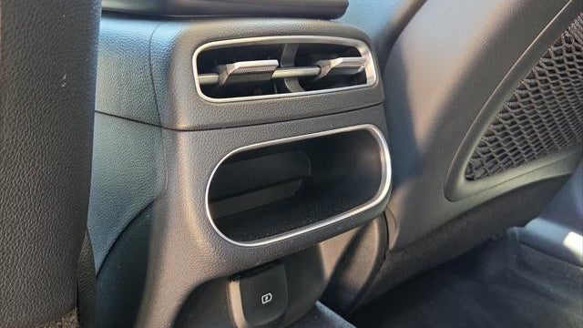 2022 Genesis GV70 2.5T Standard