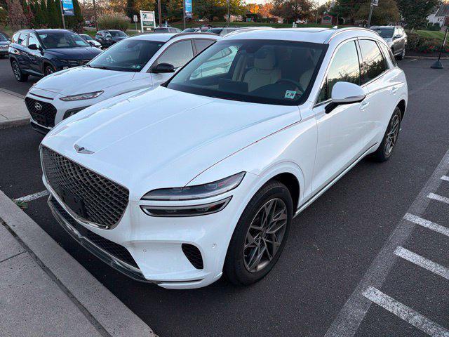 2023 Genesis Gv70 - $37,981