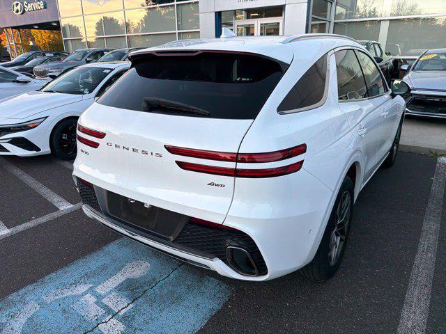 2023 Genesis Gv70 - $37,981