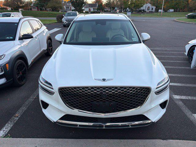2023 Genesis Gv70 - $37,981
