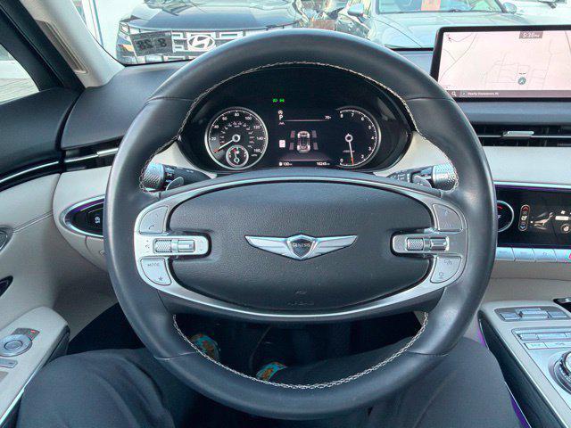 2023 Genesis Gv70 - $37,981