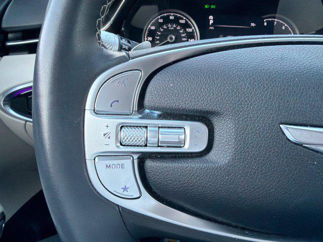 2023 Genesis Gv70 - $37,981