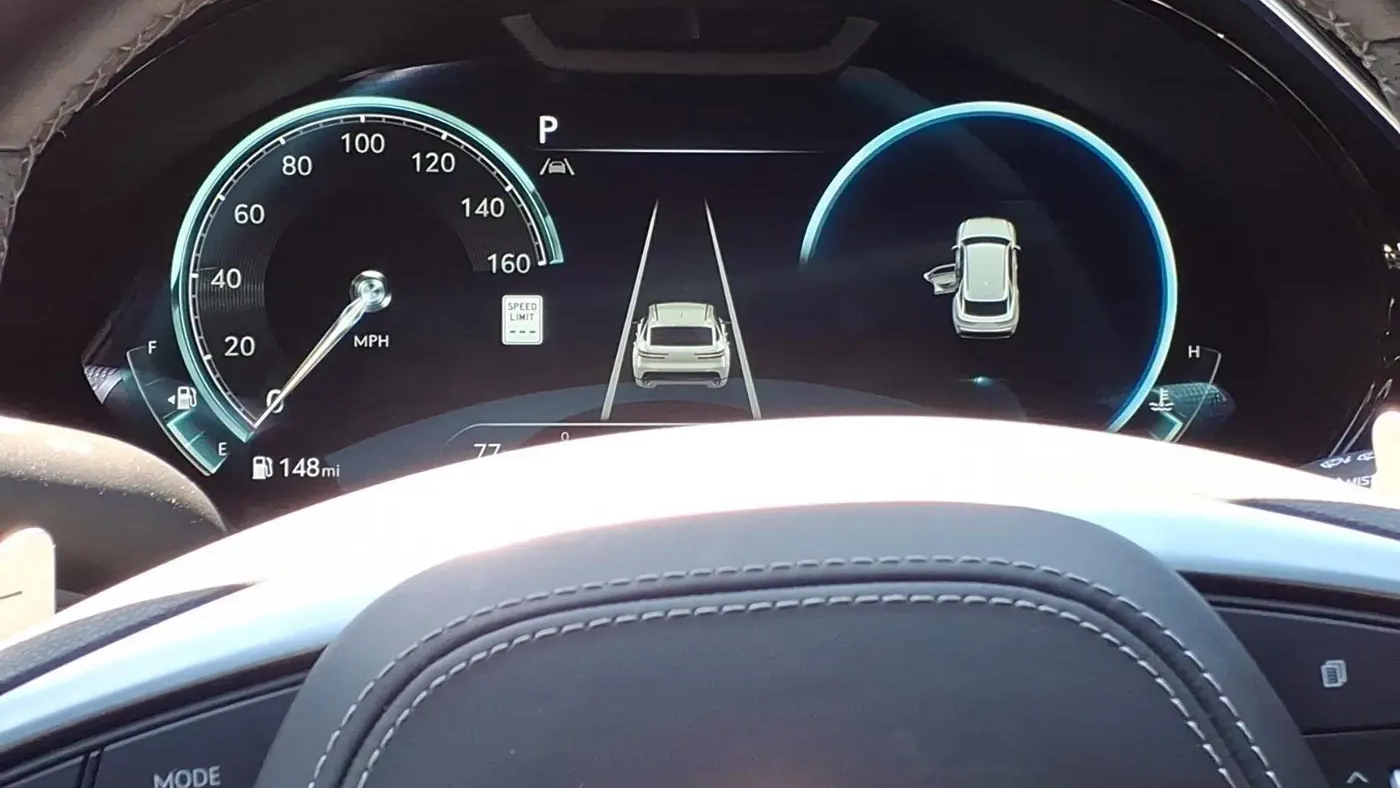 2023 Genesis GV70 2.5T Standard