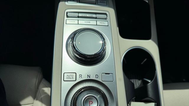2023 Genesis GV70 2.5T Standard