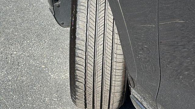 2026 Genesis GV70 2.5T Standard