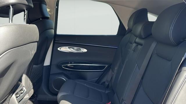 2026 Genesis GV70 2.5T Standard