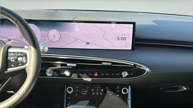 2026 Genesis GV70 2.5T Standard