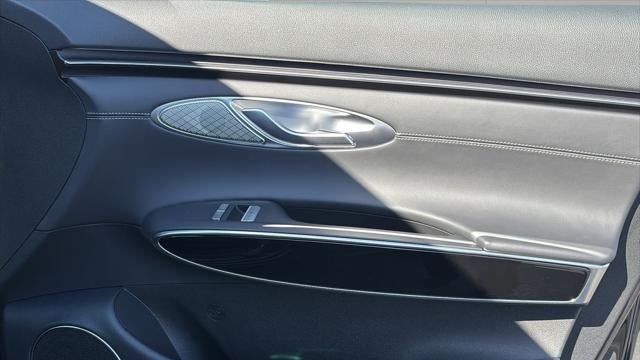 2026 Genesis GV70 2.5T Standard