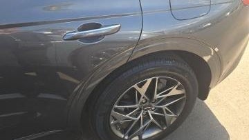 2023 Genesis GV70 2.5T Standard
