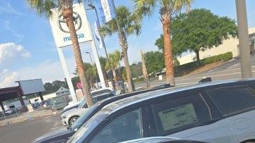 2023 Genesis GV70 2.5T Standard