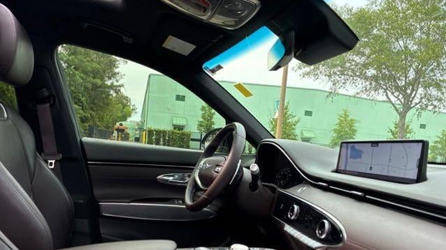 2023 Genesis GV70 2.5T Standard