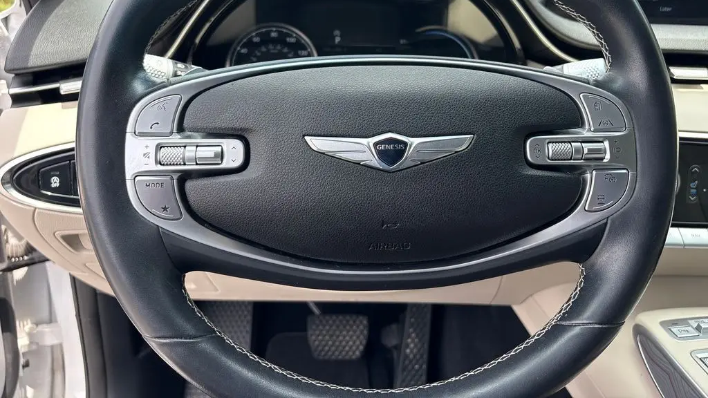 2023 Genesis GV70 2.5T Standard