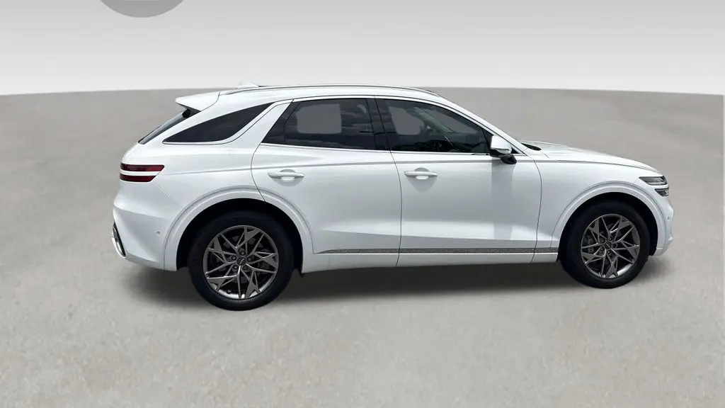 2023 Genesis GV70 2.5T Standard