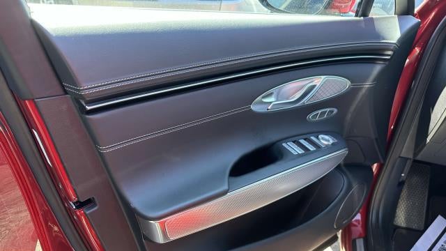 2023 Genesis GV70 2.5T Standard