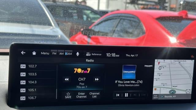 2023 Genesis GV70 2.5T Standard