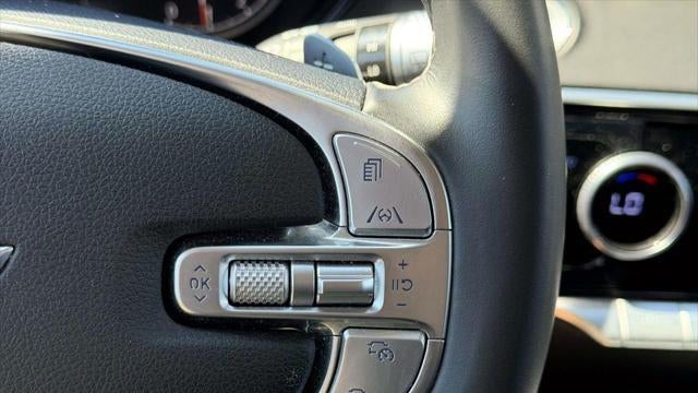 2025 Genesis GV70 2.5T Standard
