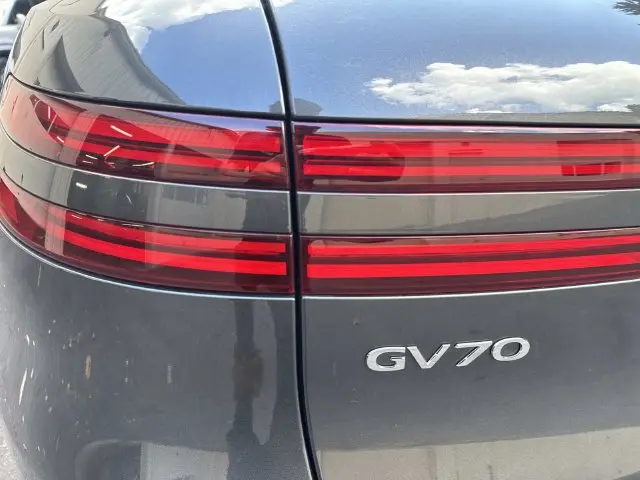 2026 Genesis Gv70 - $47,999