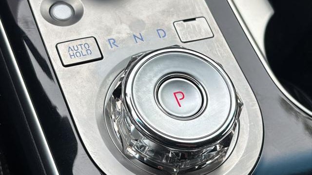 2026 Genesis GV70 2.5T Standard