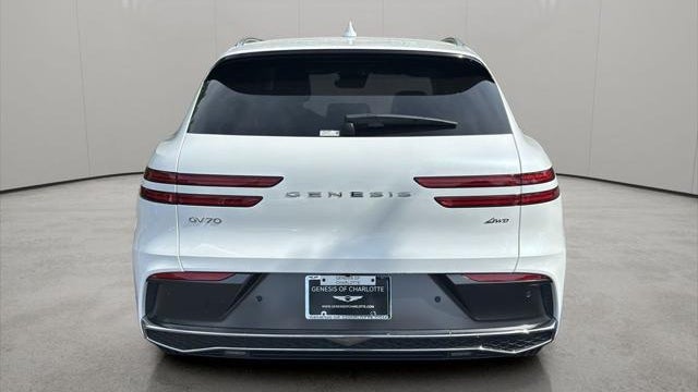 2026 Genesis GV70 2.5T Standard