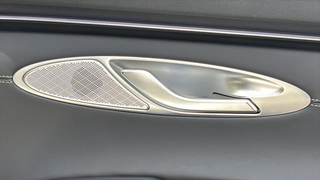 2026 Genesis GV70 2.5T Standard