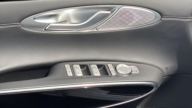 2026 Genesis GV70 2.5T Standard