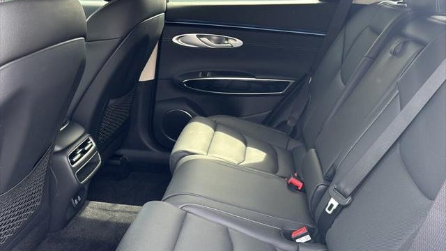 2026 Genesis GV70 2.5T Standard