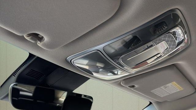 2026 Genesis GV70 2.5T Standard