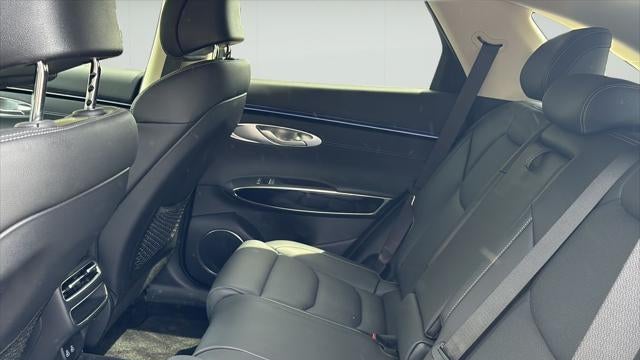 2026 Genesis GV70 2.5T Standard