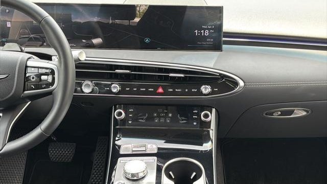 2026 Genesis GV70 2.5T Standard