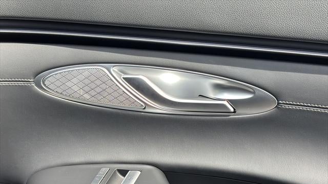 2026 Genesis GV70 2.5T Standard