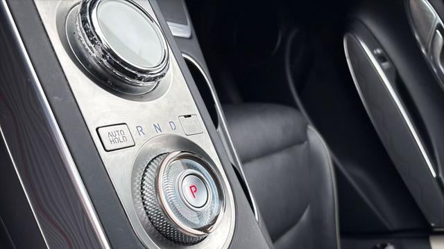 2022 Genesis GV70 2.5T Standard
