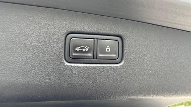 2022 Genesis GV70 2.5T Standard