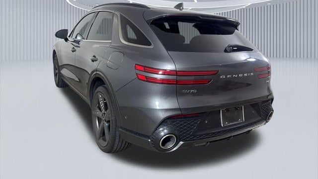 2022 Genesis GV70 2.5T Standard