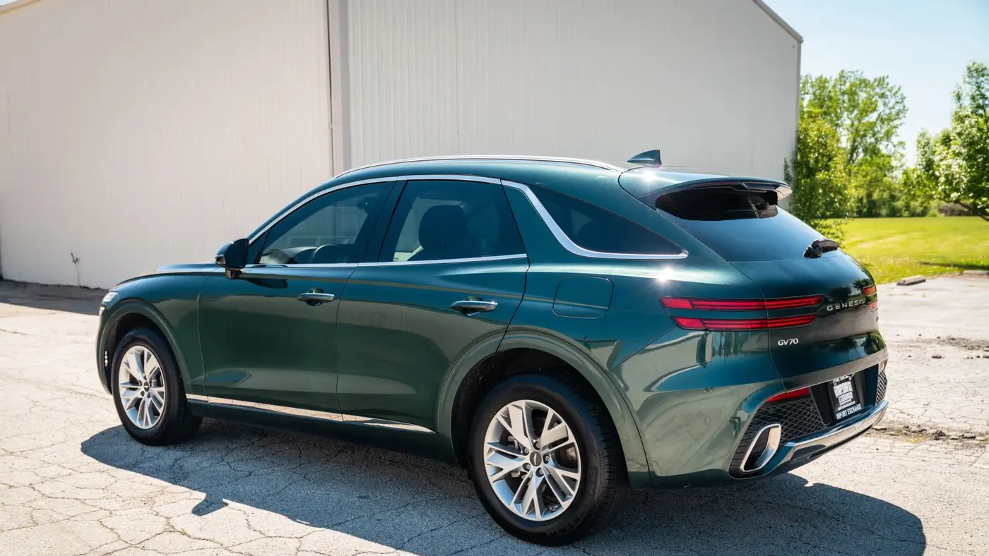2022 Genesis GV70 2.5T Standard