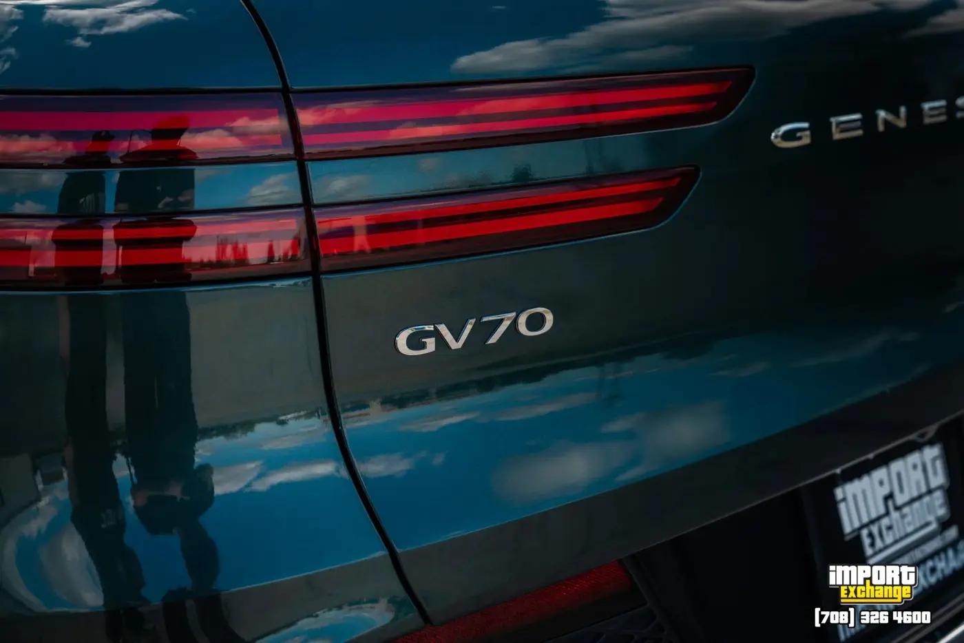 2022 Genesis Gv70