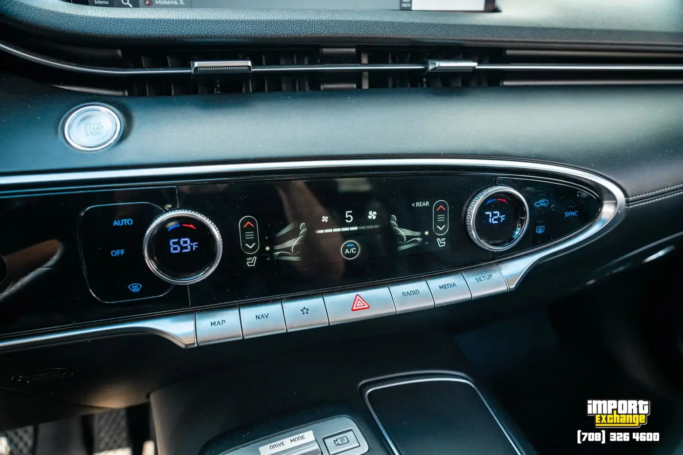2022 Genesis Gv70