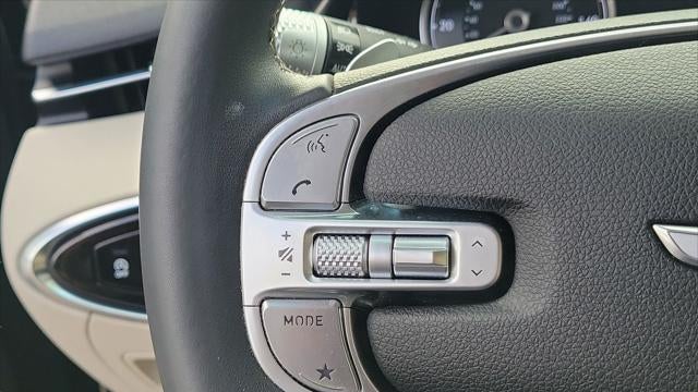 2023 Genesis GV70 2.5T Standard