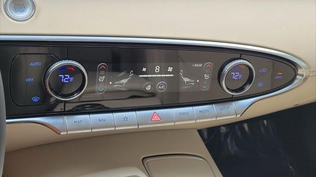 2023 Genesis GV70 2.5T Standard
