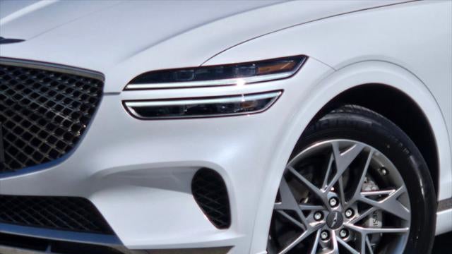 2025 Genesis GV70 2.5T Standard