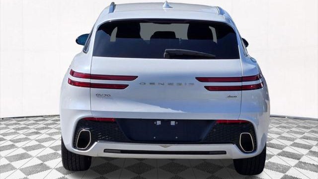 2025 Genesis GV70 2.5T Standard