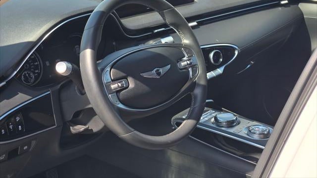 2025 Genesis GV70 2.5T Standard