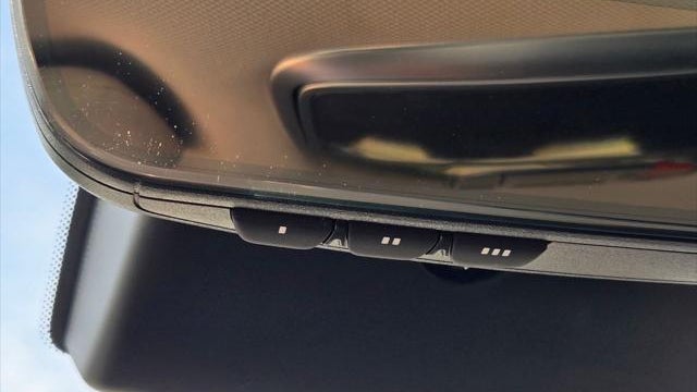 2025 Genesis GV70 2.5T Standard