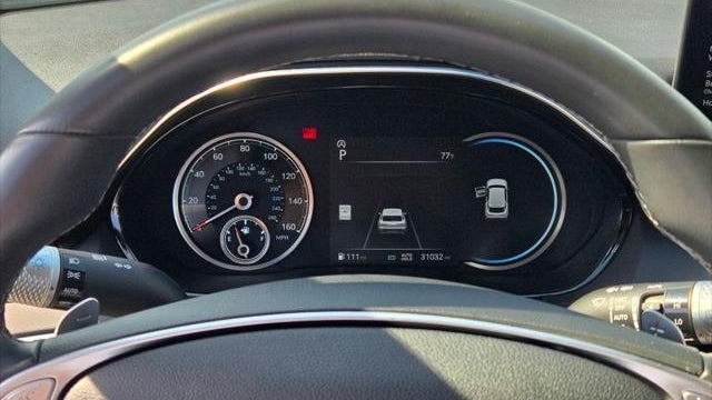2025 Genesis GV70 2.5T Standard