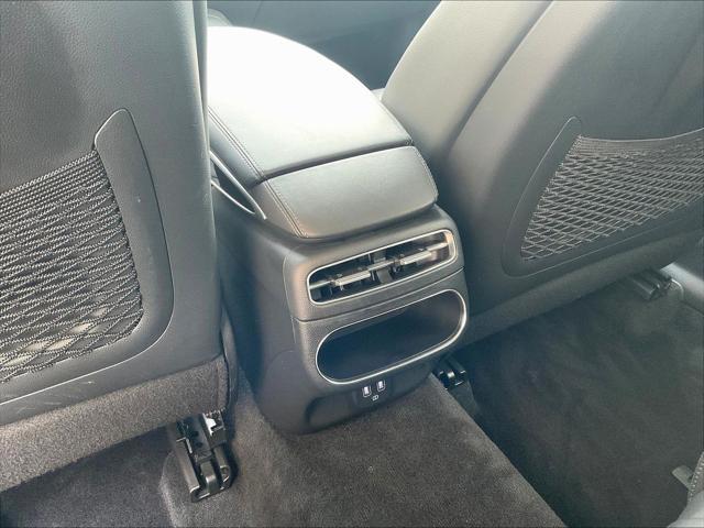 2025 Genesis Gv70 - $31,417