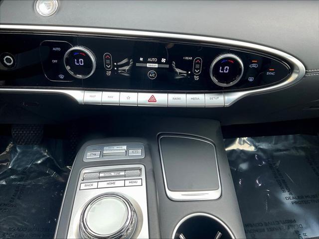 2025 Genesis Gv70 - $31,417