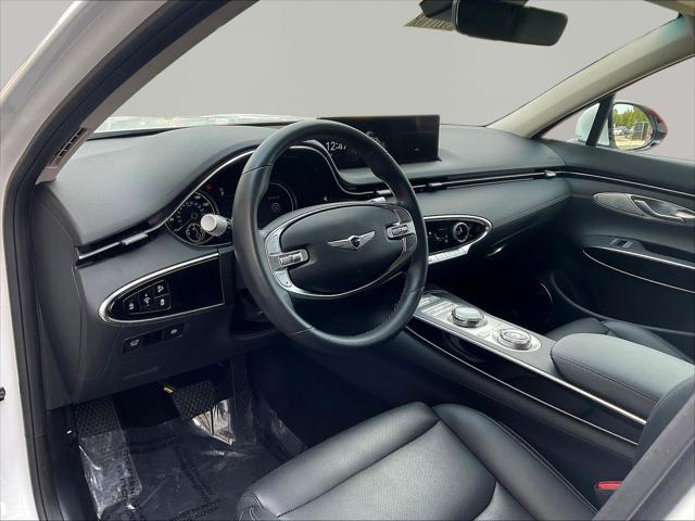 2025 Genesis Gv70 - $31,417